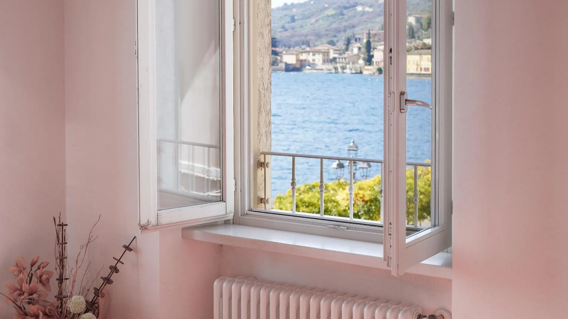 Luce Apartment Gargnano