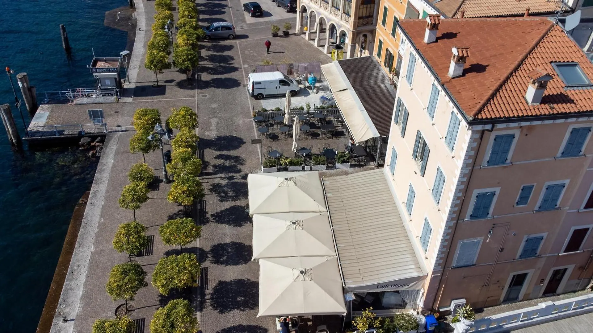 Luce Apartment Gargnano 0*,