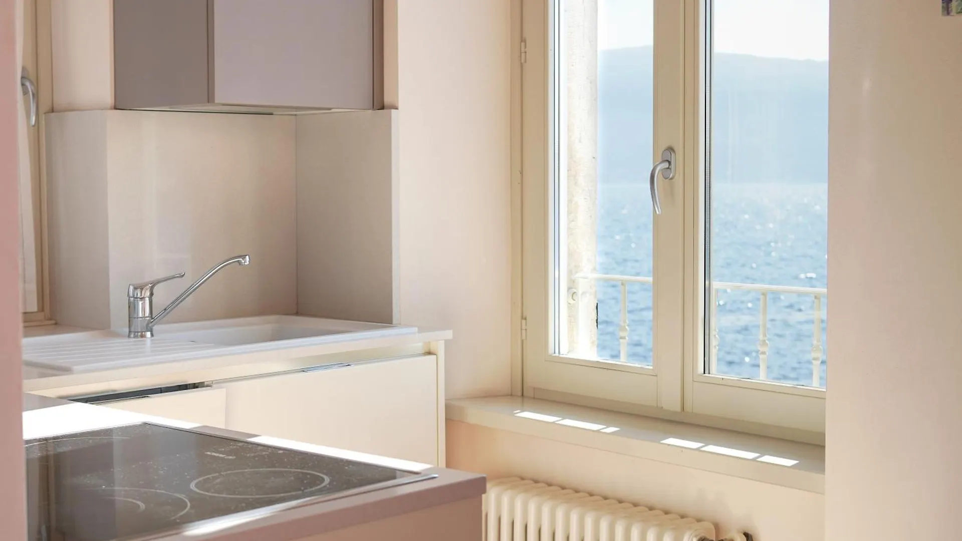 Luce Apartment Gargnano